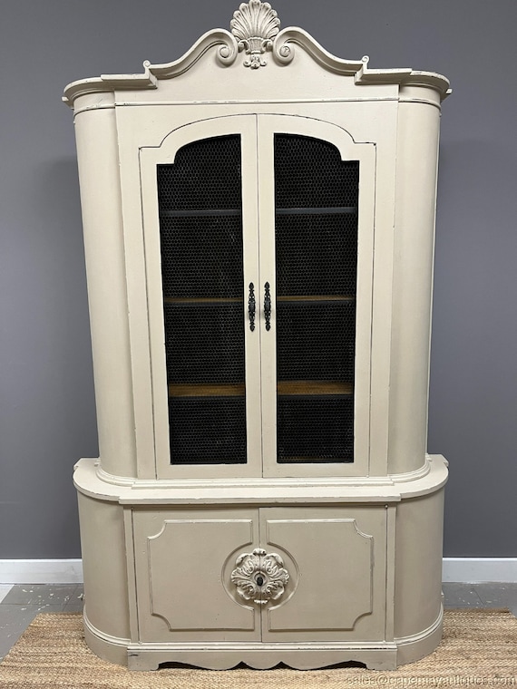 Off white china on sale cabinet