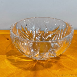 Vintage Large Crystal Bowl Cut Glass Lead Crystal Leaf Pattern
