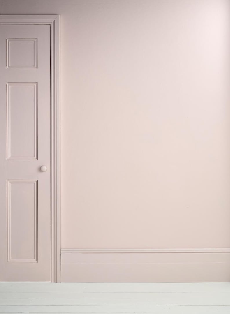Annie Sloan Satin Paint Pointe Silk Light Pink Furniture Paint All in One image 3