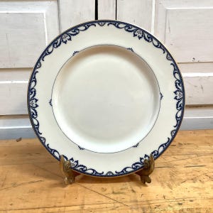 Lenox Dinner Plate Presidential Collection Liberty Made in USA Blue Gold 10.5&quot;