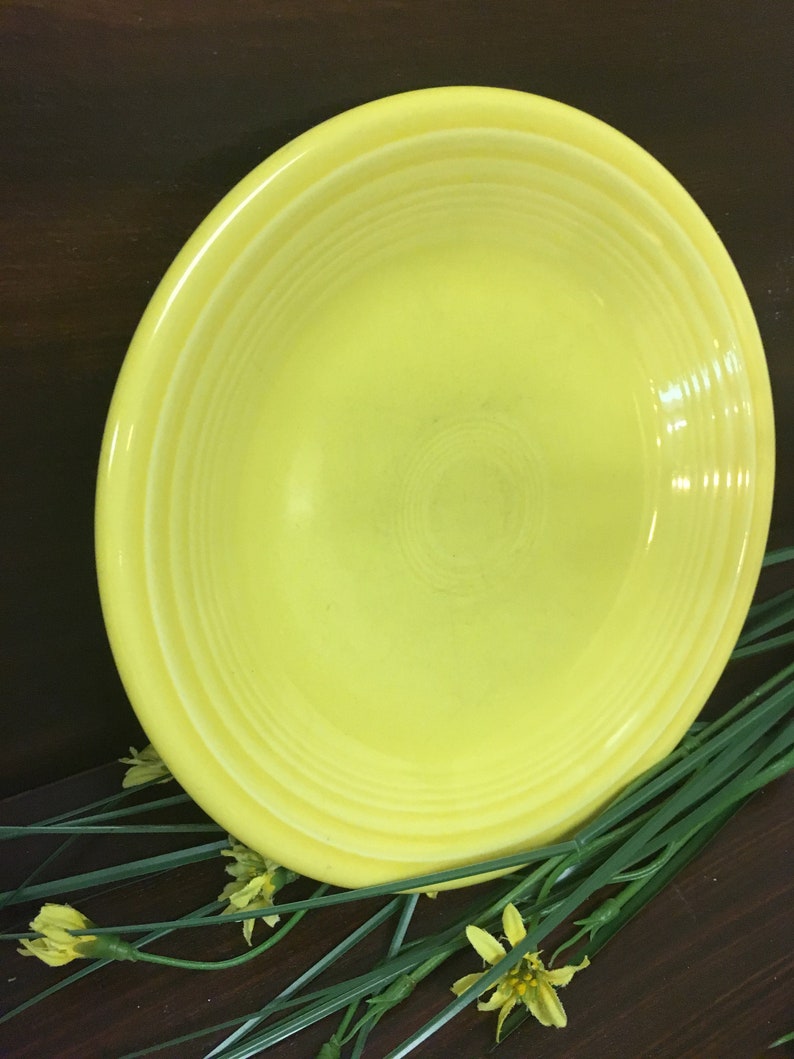 Vintage Fiesta Yellow Lunch Plate Homer Laughlin Salad Plate Canary Yellow Bright Art Pottery Collectible
