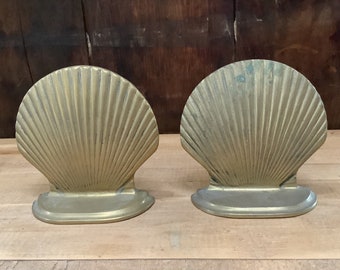 Vintage Solid Brass Bookends Clam Shell Shape Nautical Home Decor