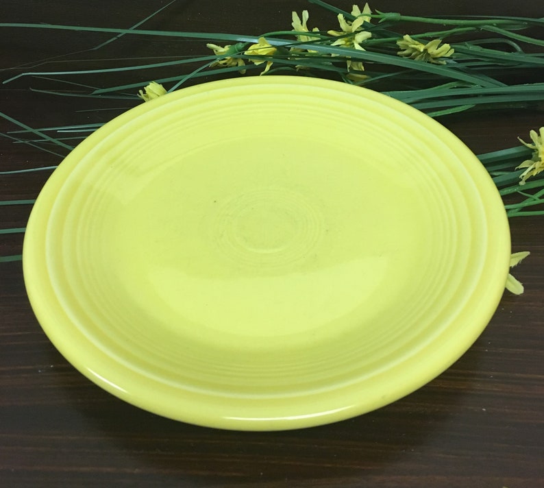Vintage Fiesta Yellow Lunch Plate Homer Laughlin Salad Plate Canary Yellow Bright Art Pottery Collectible