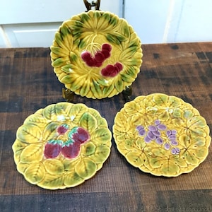 3 PV Made in France Majolica Plates 7.75&quot; Cherries Grapes Strawberries Vintage