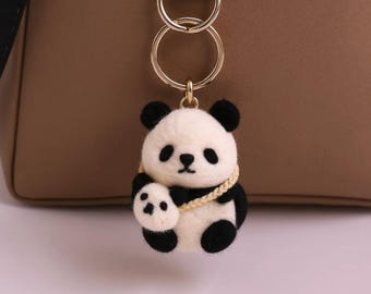 Handgemachter Filz-Panda-Schlüsselanhänger: Nepalesische Wollfaser-Kunst