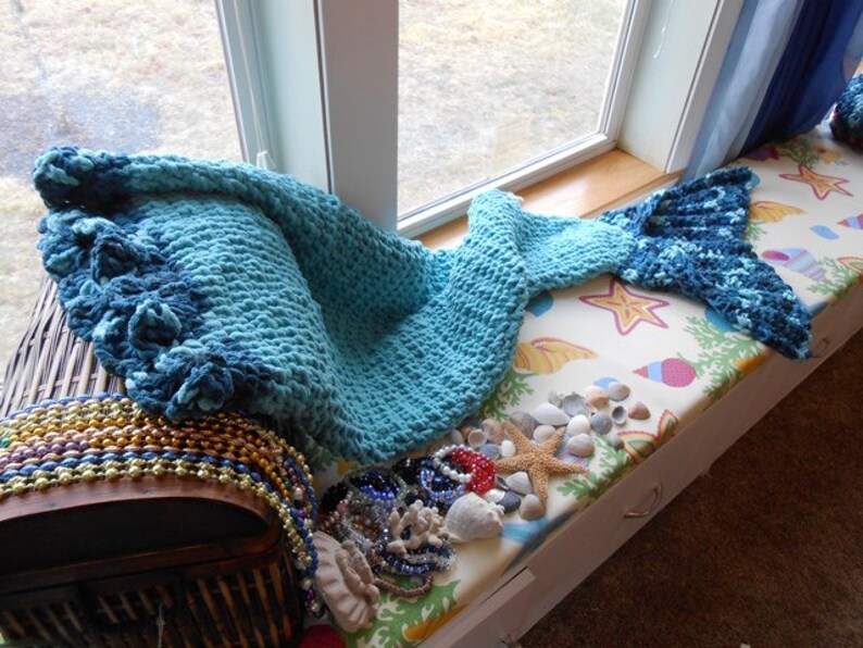 Mermaid Blanket Made With Soft Plush Bernat Blanket Yarn by Kamsstore