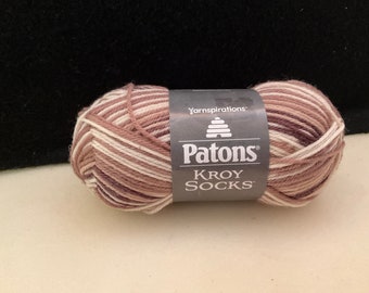 1 Patons  kroy Socks Yarn color; Brownies