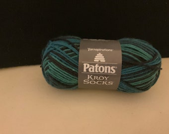 1 Patons kroy Socks Yarn color; Turquoise stripes