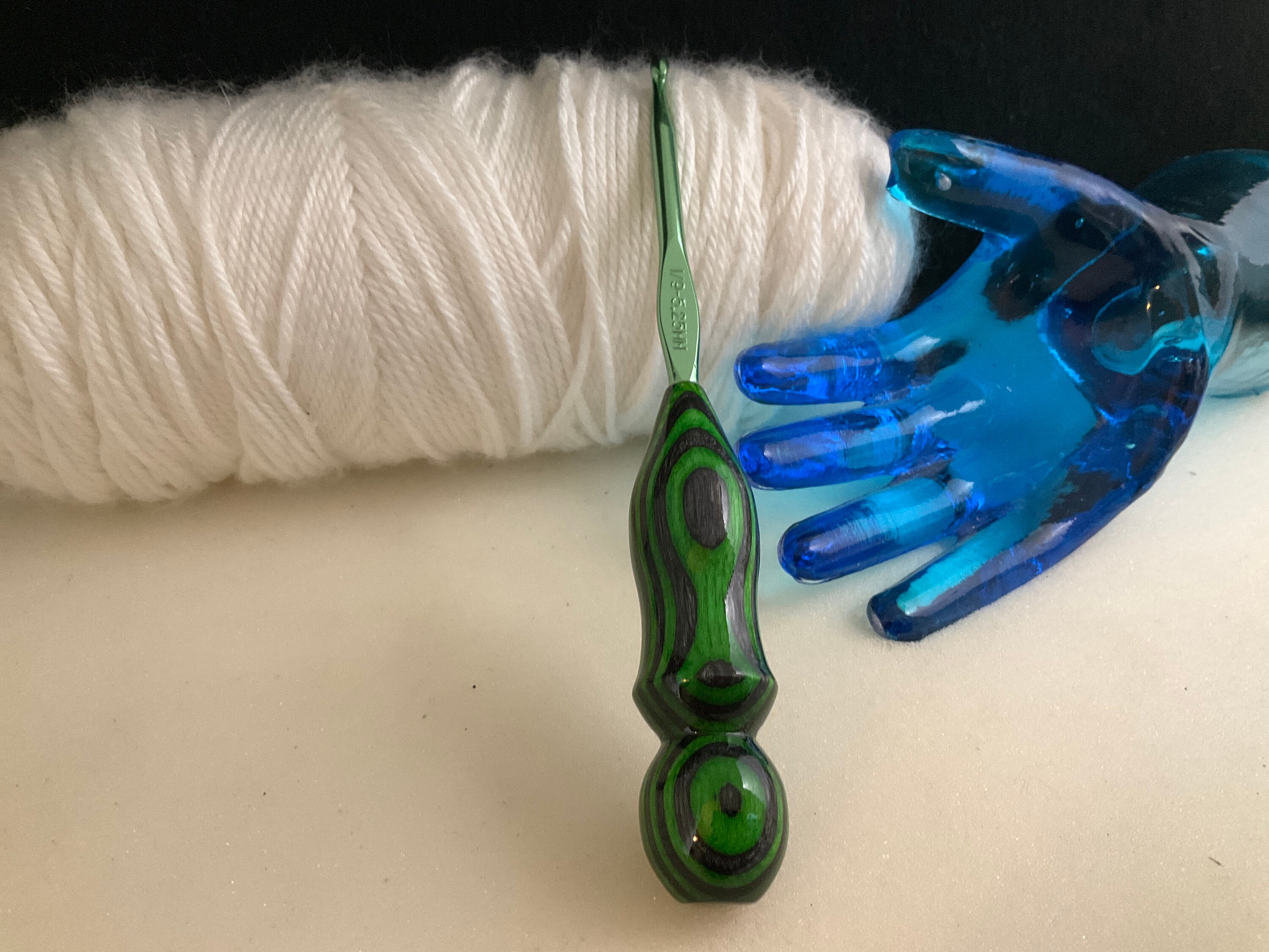 Boye I / 5.25 Mm 1 Handmade Too Shay Crochet Hook Handle With 