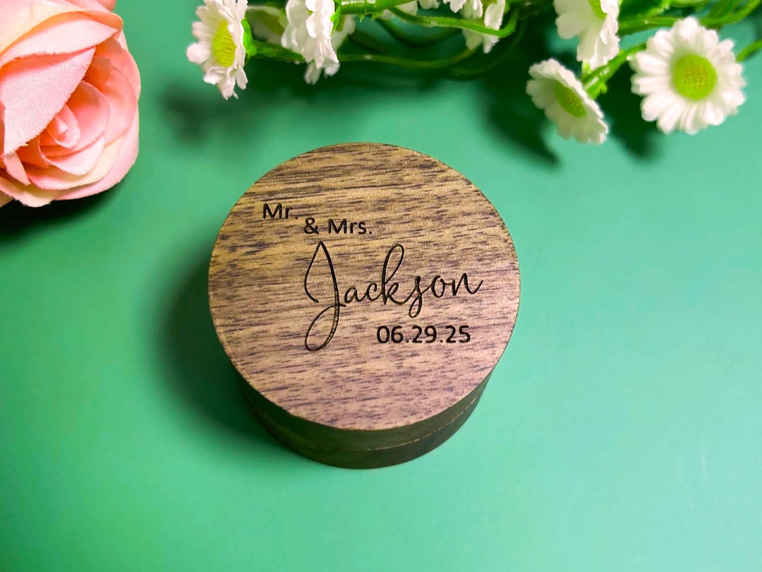 Custom Wooden Wedding Ceremony Round Ring Box, Clear Acrylic Cover ...