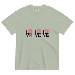 Unisex garment-dyed heavyweight t-shirt