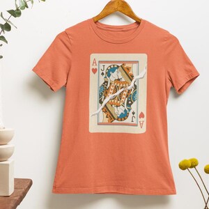 Queer Pride Shirt, Zerrissene Spielkarte Design, LGBT Trennung & Transrechte Support, Symbolisches Queer Love Shirt,Emotionales Pride Outfit