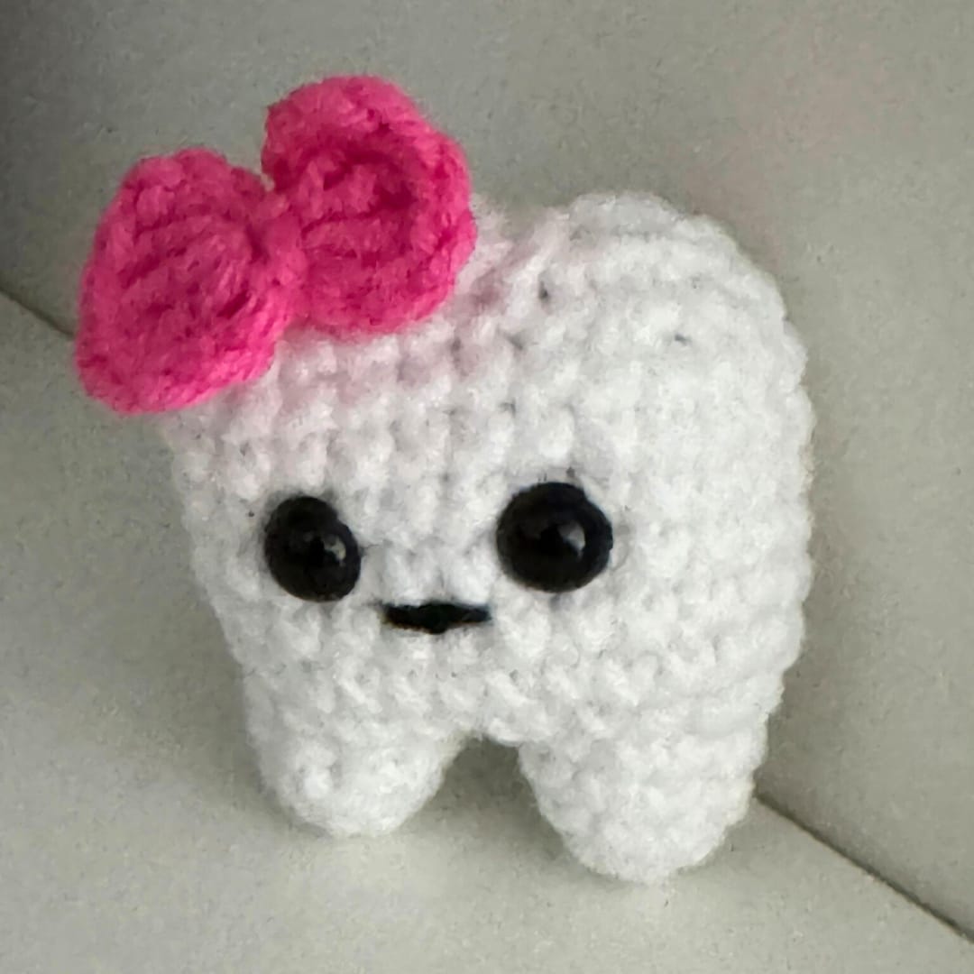 Tooth Key Chain Crochet Pattern Tooth — Crochet Keychain or Bag Charm — Amigurumi Crochet. Handmade ...