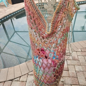 Bolso de playa/shopper/mercado de crochet, hilo de algodón, diseño de red, doble fondo sólido, llavero adjunto, melocotón, verde, ROBLE