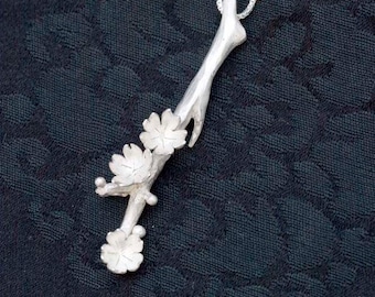 枝桜 — sakura branch necklace