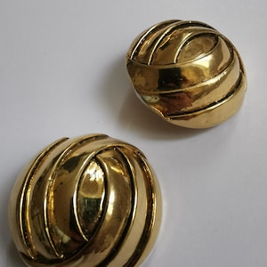 Satellite Paris vintage clip-on earrings - gold twisted design, statement