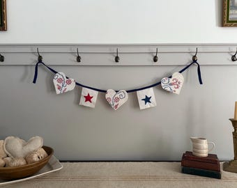 Red, White and Blue Vintage Hearts and Stars Shabby Chic Garland Bunting Banner / Coastal Lake Decor / Photo Prop Party Decor / Summer