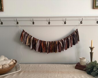 Brown, Orange, Rust and Mustard Vintage Fabric Kitschy Fall Shabby Chic Fabric Rag Tie Garland Banner / Autumn Party Decor / Cottage