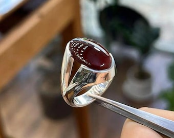 Echte rode Jemenitische aqeeq-ring voor heren: handgemaakte rode agaat 925 sterlingzilver