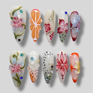 Bloom Sculpt | Handcrafted 3D Floral Press-On Nails with Retro Vibes