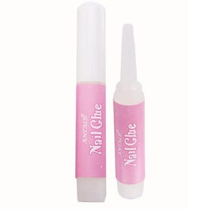 Strong Nail Glue for Press On Nails – Quick Dry - Long Lasting – Safe & Easy to Use
