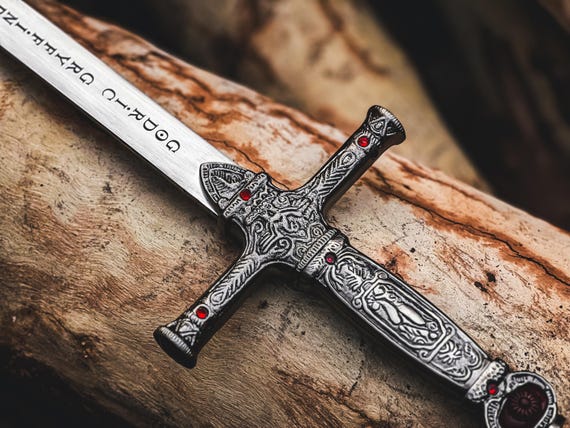 Handmade harry Potter Gryffindor Sword Replica | Godric's Replica | Stainless Steel cosplay Prop | Fantasy Gift for Him | Christmas Gift