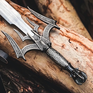 Handcrafted Fantasy Replica Sword – Ornate Medieval-Style Blade with Intricate Dragon Hilt – Cosplay, Display, Gift For Him, Christmas Gift