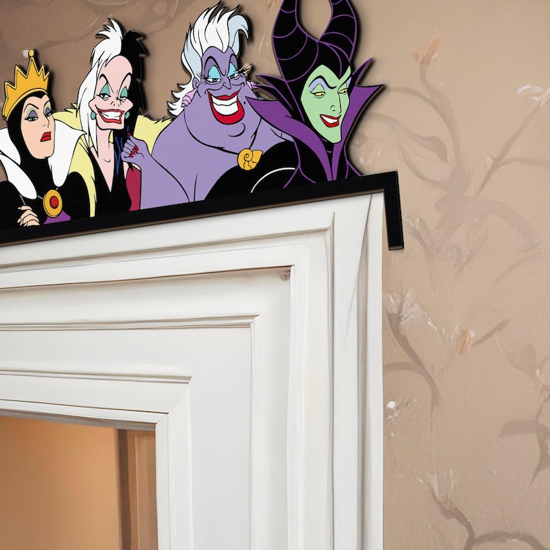Villains Door Corner Sign, Maleficent, Ursula, Cruella de Vil & Evil Queen Peeking Door Frame Decor, Wicked Villain Home Decor Gift imagem 3