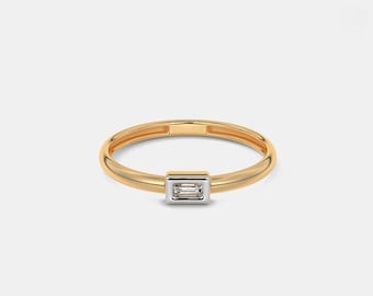 Anello East-West con diamanti taglio baguette / Fede solitaria in oro massiccio con castone, gioiello bicolore