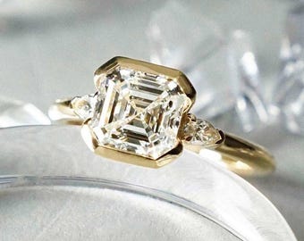 Asscher Cut Lab Grown Diamond Ring | Bezel, D-E VVS2 | 14K Yellow Gold Promise Ring
