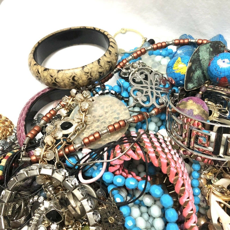Untested Mix Jewelry Lot 1 12 Pounds Unsorted Vintage To Modern Wear Resell Repurpose Craft Bag Costume Jewelry