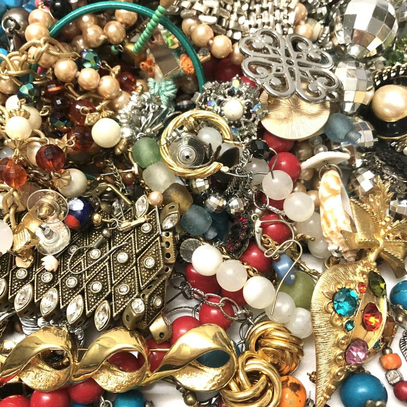 Untested Mix Jewelry Lot 1 12 Pounds Unsorted Vintage To Modern Wear Resell Repurpose Craft Bag Costume Jewelry