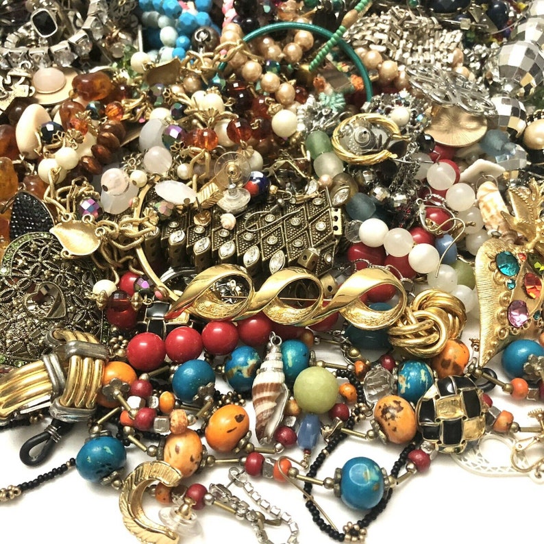 Untested Mix Jewelry Lot 1 12 Pounds Unsorted Vintage To Modern Wear Resell Repurpose Craft Bag Costume Jewelry