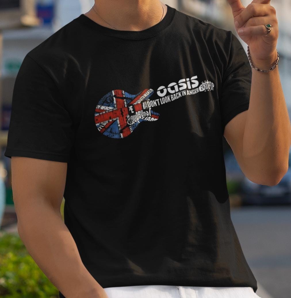 oasis live '25 マンチェスター　Tシャツ　XL フライヤー付き oasis live '25 Tシャツマンチェスター会場限定TシャツXL - メルカリ