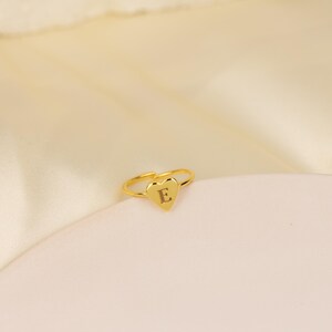 Personalized Gold Heart Ring, Minimalist Custom Letter Ring, Elegant Personalized Jewelry