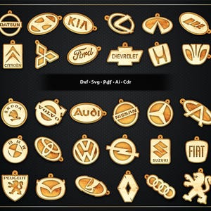 Può includere: Portachiavi in legno con loghi di auto, tra cui Datsun, Kia, Ford, Chevrolet e altri. I portachiavi sono marrone chiaro e hanno un piccolo foro per un portachiavi. Il testo "Dxf. Svg. Pdf. Ai. Cdr" è al centro.