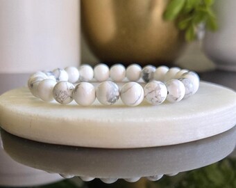 Howlite Gemstone Bracelet: Handmade Crystal Beaded Stretch Jewelry