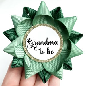 Evergreen Baby Shower Decorations Grandma to be Pin, Greenery Baby Shower Decor, Custom Name Pin, Green and Gold Baby Party, Sage and Forest