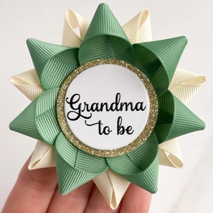 Sage Green Baby Shower Pins, Sage Baby Shower Decorations, Sage Flower Pins, Grandma to be Gift, Granny, Grandpa, Sage Green and Ivory