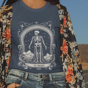 Tarot Card &#39;The Dreamer&#39; Comfort Colors 1717 Unisex T-shirt, Skeleton Graphic, Spiritual Witchy Aesthetic Tee, Gothic Tee, Vintage Style Top