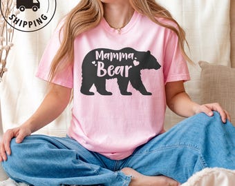 Comfort Colors Mama Bear Shirt for Mom Cute Mamma Bear Gift Tee Mother’s Day Shirt Bear Graphic T-Shirt for Women Mama Tee