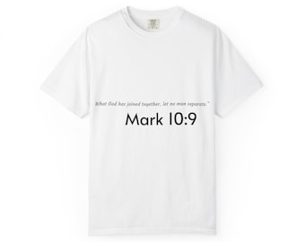 ユニセックス ガーメントダイTシャツ | Wear His Word Do It Everyday Tシャツ