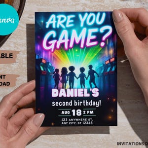 Convite para salão de jogos de fliperama | Convite para festa de fliperama de jogos | Cartão de aniversário de fliperama de laser neon | Convite para centro de diversão familiar para meninos