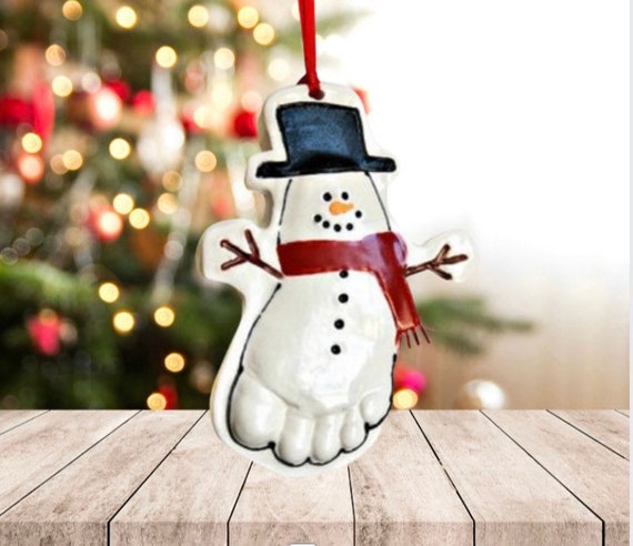 Footprint ornament 2025