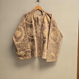 Luxus Samt bestickte Jacke für Frauen | Kashmiri Blumenstickerei Mantel | Boho Chic Samt Oberbekleidung