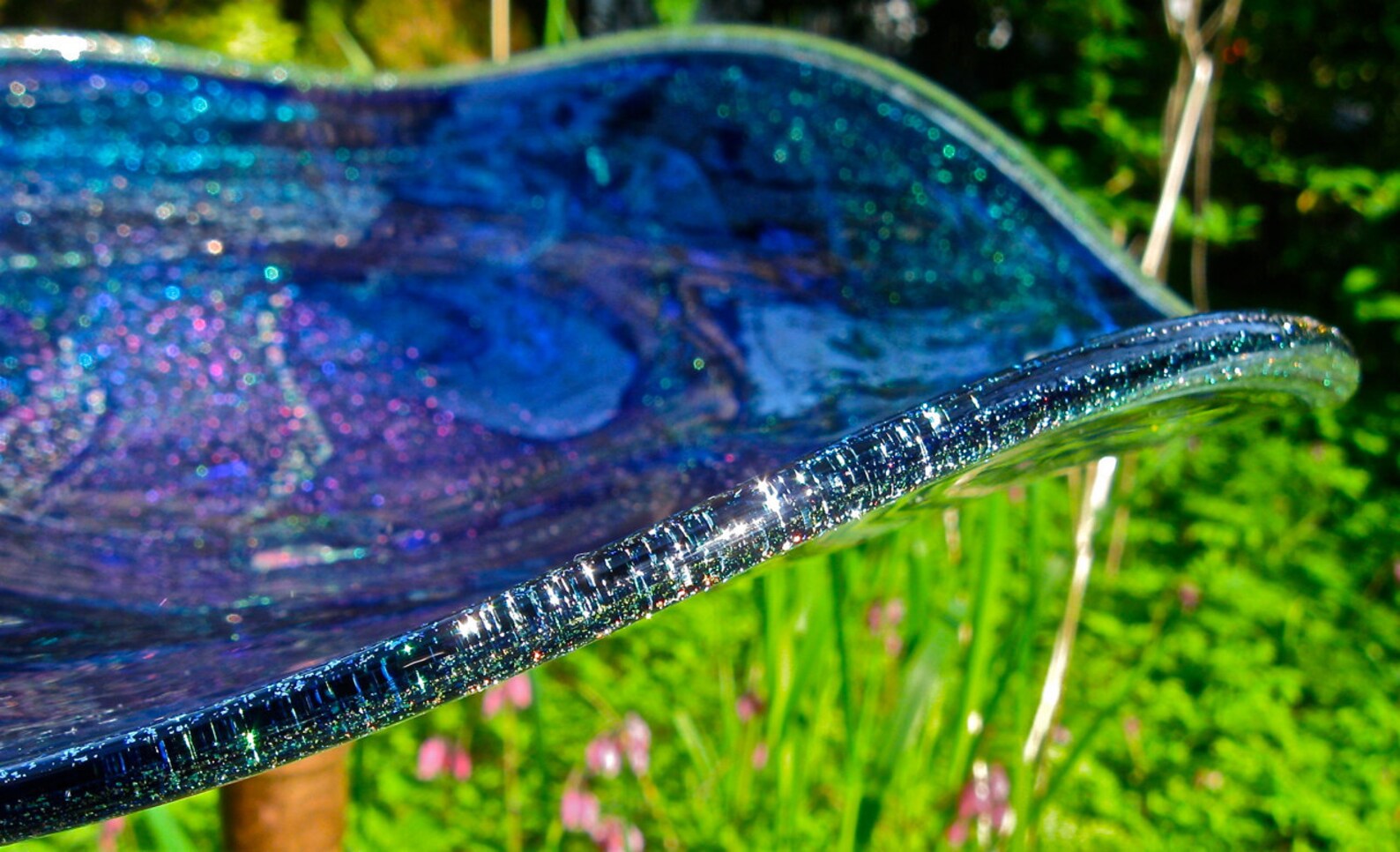 Blown Glass Bird Bath Bird Feeder Etsy