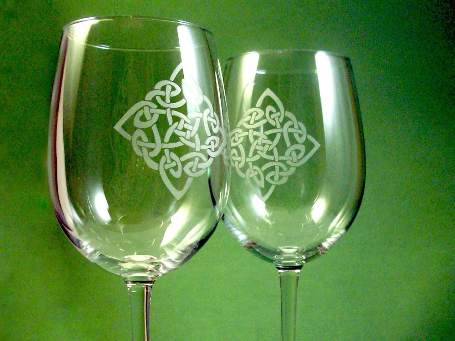 4 Wine Glasses Celtic Diamond Etsy