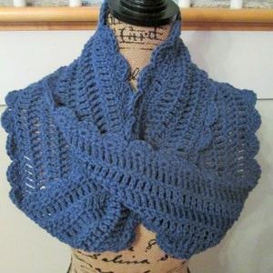 Crochet PATTERN for infinity scarf, winter scarf, PDF download