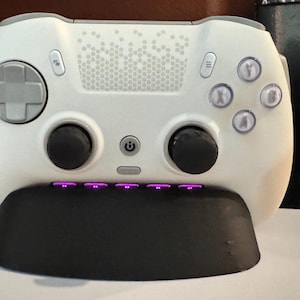 SCUF Envision Pro Stand