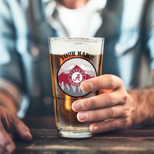Personalized Alabama Pint Glass, Roll Tide for Fathers Day - Custom Name for Dad, College Barware, Crimson Tide Gift, Graduation, Tailgating